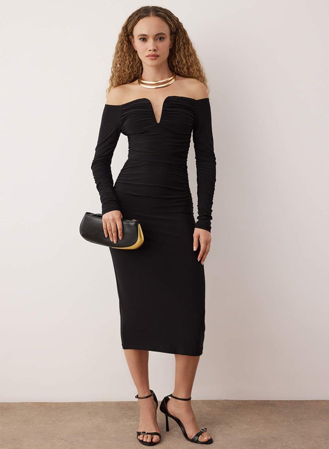 trendyol Black Body Fitting Carmen Collar Knitted Dress - Image 1
