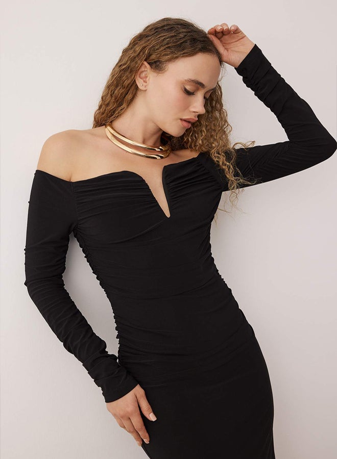 trendyol Black Body Fitting Carmen Collar Knitted Dress - Image 2