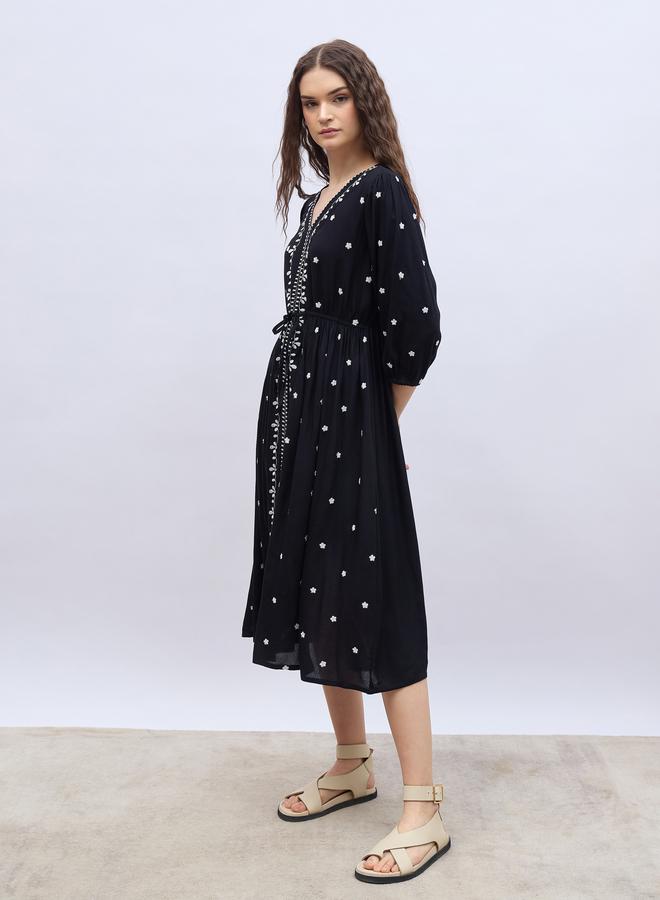 Styli Embroidered Midi Dress  - Image 3