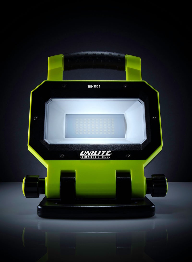 Unilite Slr 3500 Lumen Rechargeable Site Light - Image 4