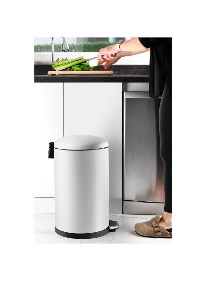Primanova Stainless steel pedal waste bin with dome soft close lid & removable inner bucket anti slip odor control  31.5×41.6×56 cm  30 liter white - Image 2