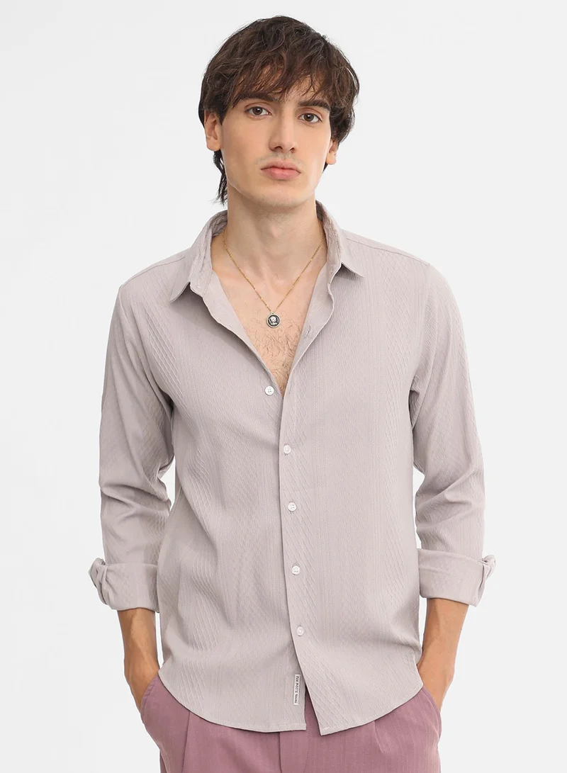 كامبوس سوترا قميص رجالي بيج فاتح بأزرار وياقة عادية وأكمام طويلة