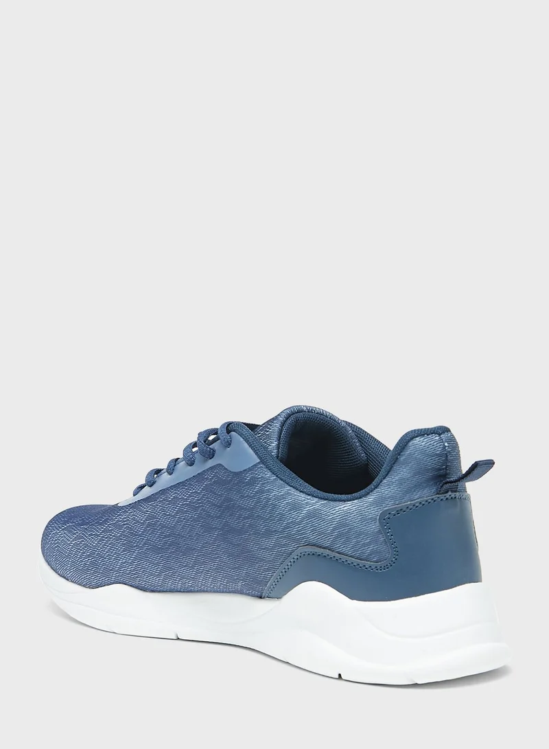 شو اكسبرس Lace Up Low Top Sneakers