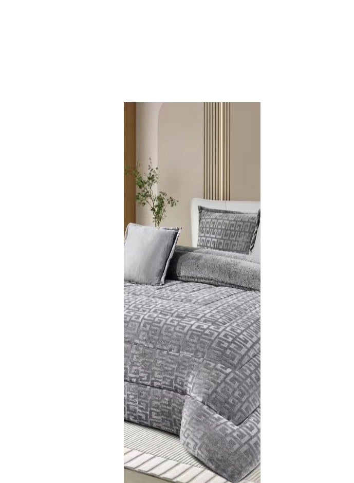 مينجلي مفرش سرير نفرين مخمل شتوي فخم بتصميم انيق وخامة تمنحك الدفئ والراحة 6 قطع، مقاس اللحاف 240x220 سم - Image 3