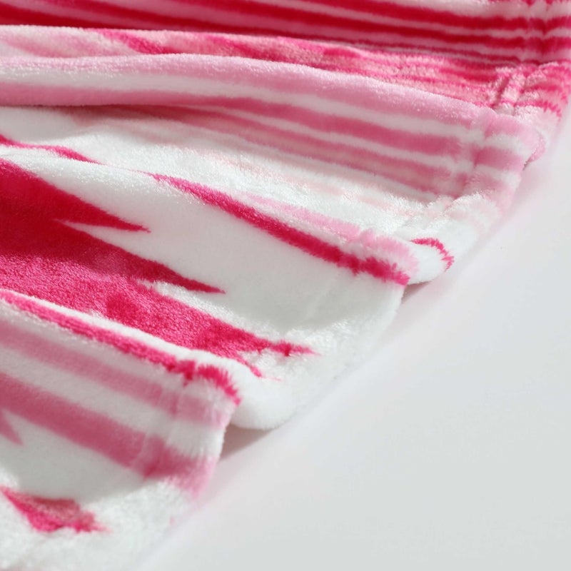 Wrangler - Blanket, Super Soft Plush Fleece Bedding, Yellowstone Inspired Throw Blanket for Couch or Bed (Coyote Sands Pink, 50" x 60") - Image 2