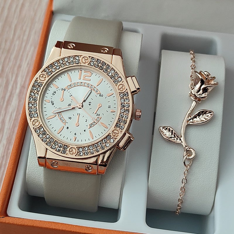 Selling Alloy Bar Stud Surface Women'S Winding Bracelet Watch Multi-Color Face Heel Ribbon Korean Velvet Watch - Image 3