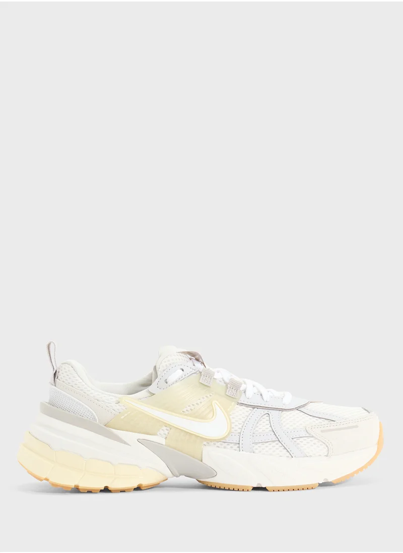 Nike V2K Run Opp1