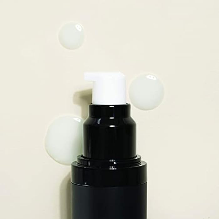 Pour Moi White Serum - Climate-Smart Anti-Aging with Retinol and Hyaluronic Acid, Fortified with Anti-Wrinkle Peptides and Vitamin A for Younger-Looking Skin in Mild Conditions - Image 5