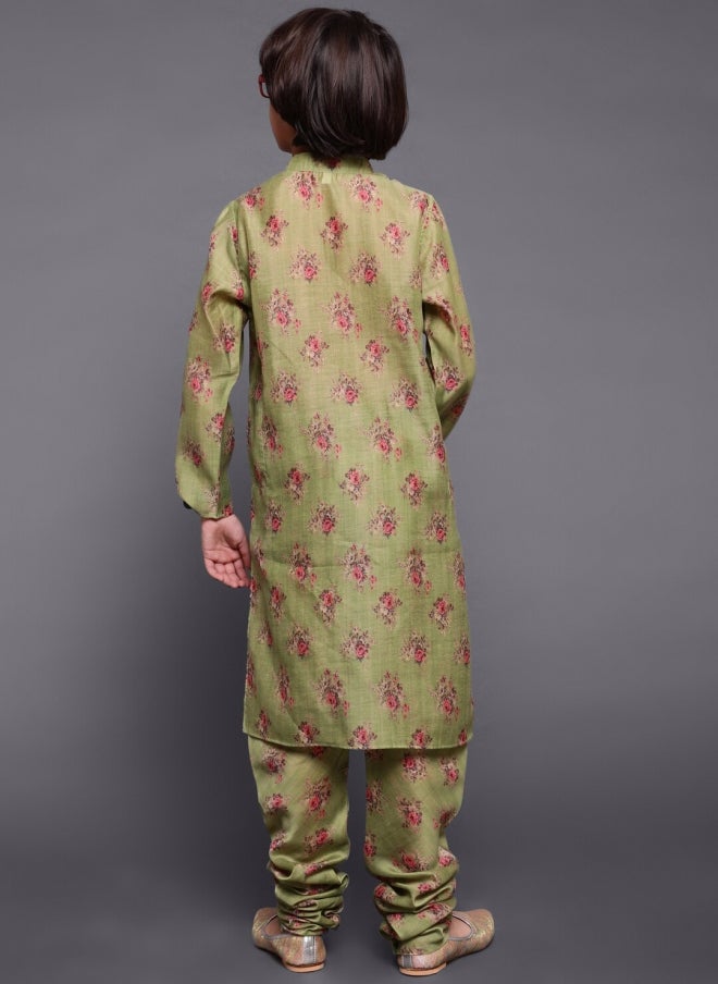 أيه كيه إس طقم كورتا مطبوع بالزهور للأولاد باللون الأخضر - Image 5