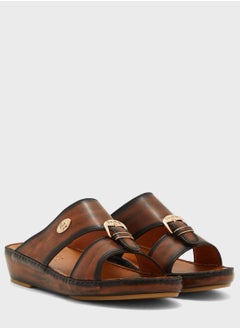 Posh La Vie Trendy Arabic Sandals  - Image 4