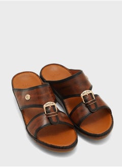 Posh La Vie Trendy Arabic Sandals  - Image 2