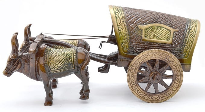 BRASS COVERED VILLAGE BULLOCK CART SHOWPIECE REPLICA BRASS VINTAGE STYLE SHOWPIECES STANDARD PACK OF 1