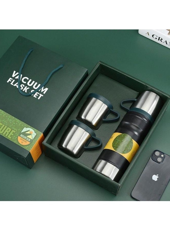 Vacuum Flask With 2 Stainless Steel Cups (680 Ml, Black) - Image 1
