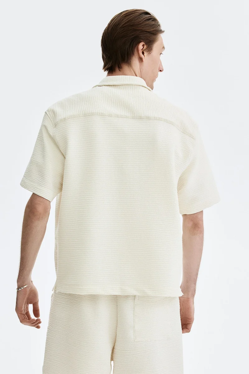 H&M  Relaxed Fit Waffled resort shirt for Men | Best Price UAE