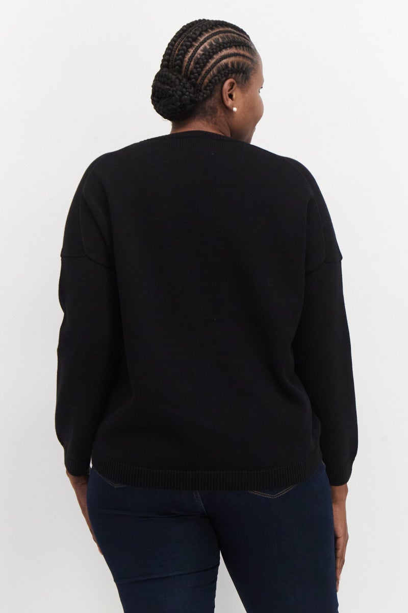 Lyle & Scott Women Crew Neck Long Sleeve Knitted Sweater, Black  - Image 3