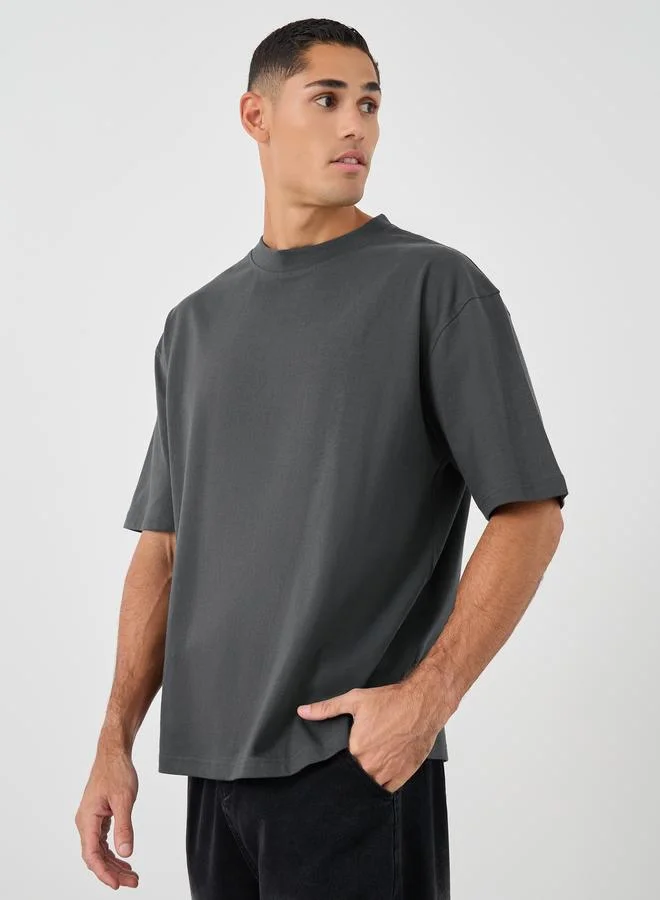 Styli Pack of 2 - Heavy Cotton Jersey Oversized Mock Neck T-Shirt