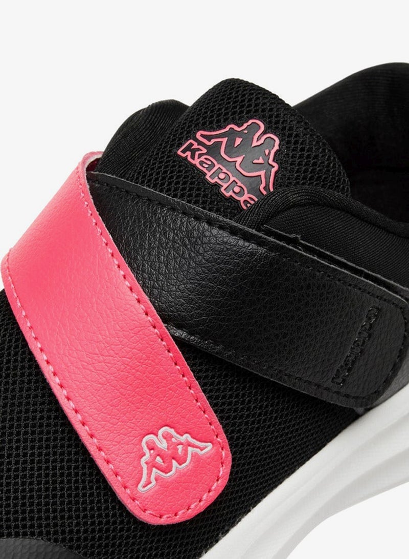 كابا حذاء رياضي بناتي بشعار وحزام لاصق - Image 4