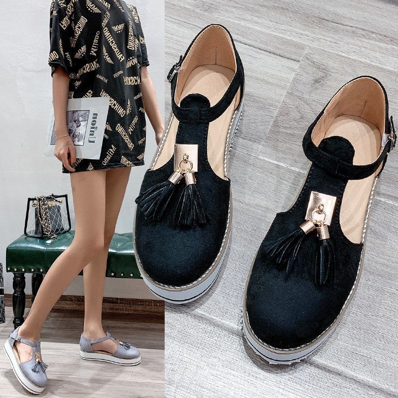 2023 Summer Fashion Large Size Independent Station Women's Shoes Hollow Tassel Roman Sponge Platform Sandals - Image 3