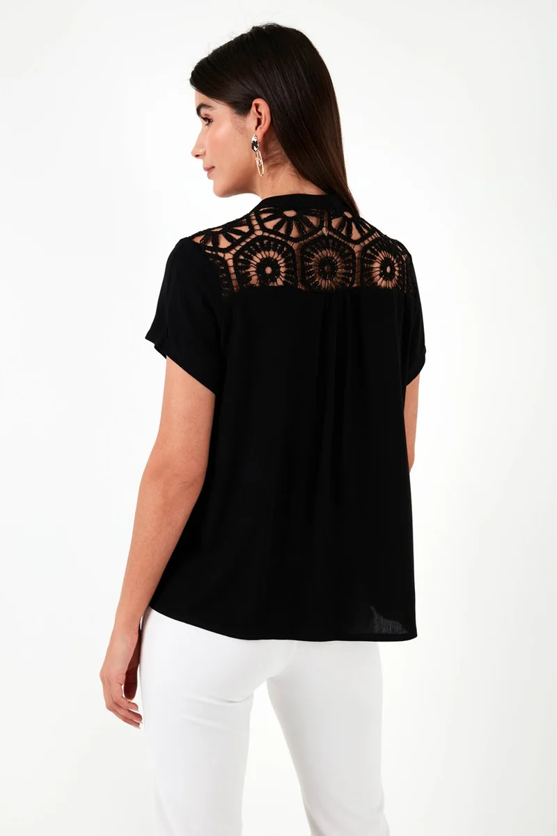 Lela Guipure Detailed 100% Cotton Regular Fit V-Neck Blouse Women's Blouse 611BZ0286