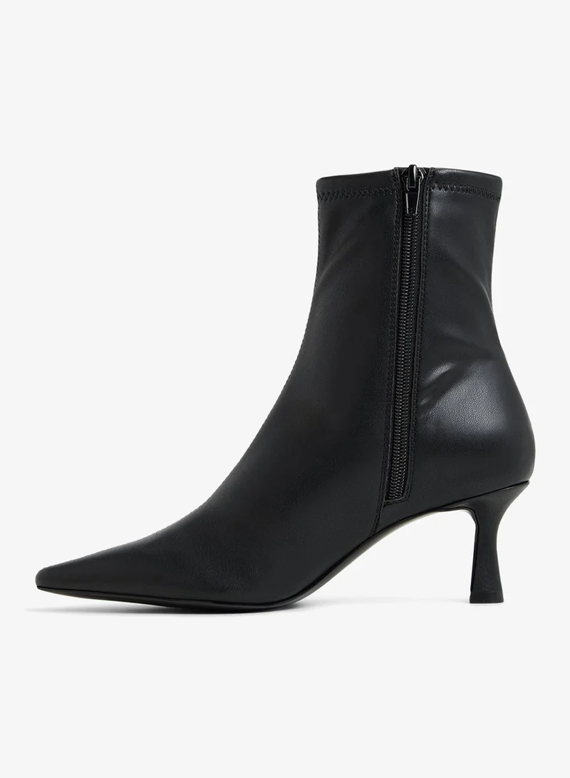 الدو أحذية بوت ذات مقدمة مدببة