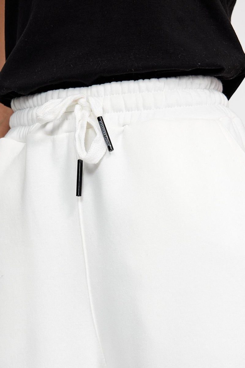Alexander Gardi Pocketed Raised Shalwar Trousers (B23-00303)  - Image 5