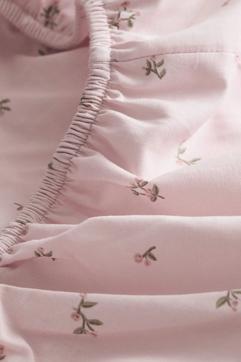 H&M Patterned cotton fitted sheet