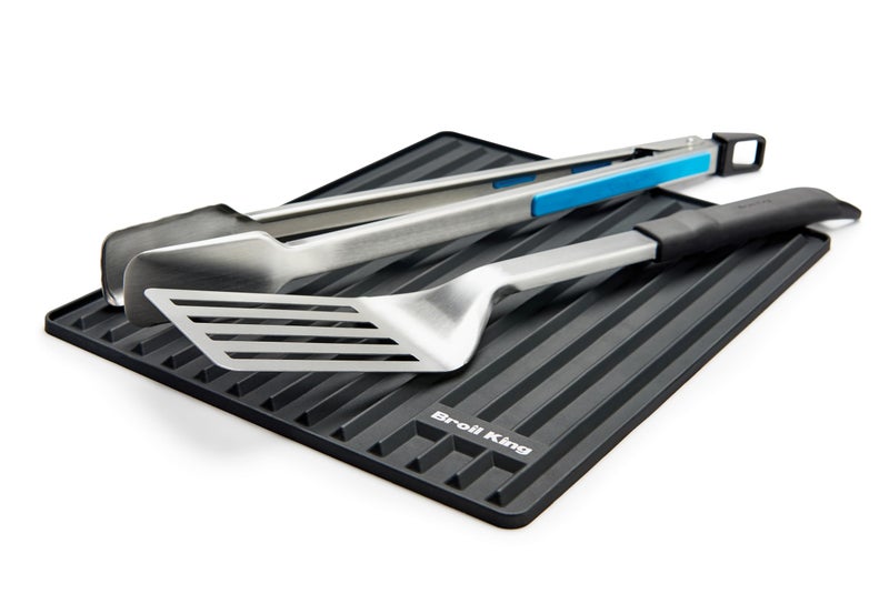 Broil King 60009 Silicone Side Shelf Mat, Black - Image 1