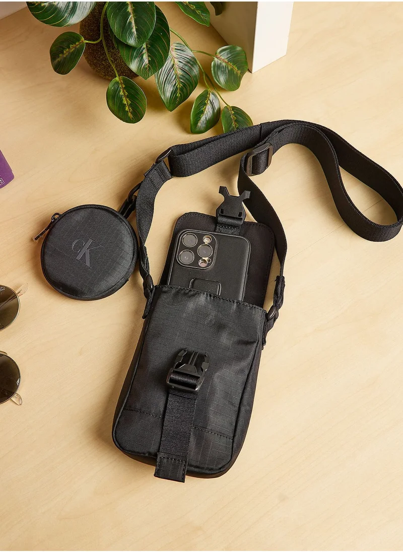 CALVIN KLEIN Metaforms Phone Cb W/ Dangle