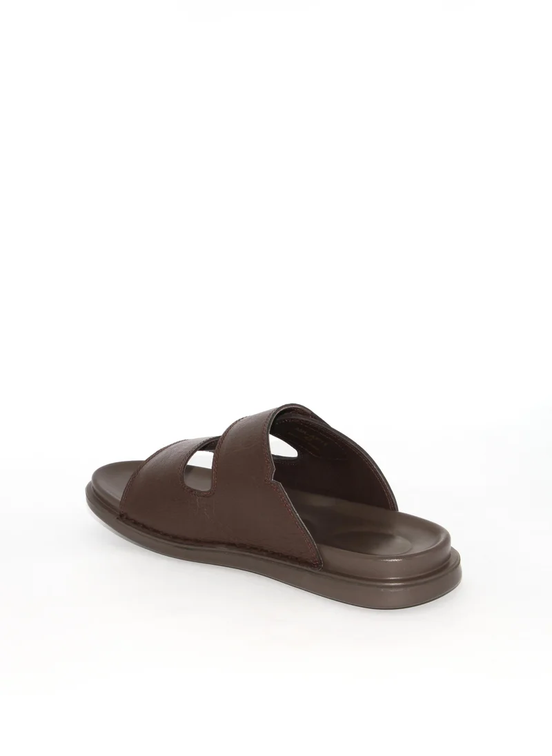 Geoomnii Arabic Sandals for Men – Traditional Emirati & Saudi Style Sandals | Comfortable Slip-On Leather Sandals | Classic Arab Footwear for Daily Wear, Weddings, and Special Occasions