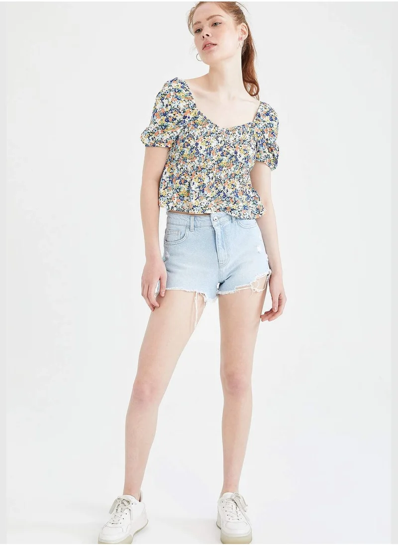 DeFacto Slim Fit Floral Patterned Short Sleeve V-Neck Blouse