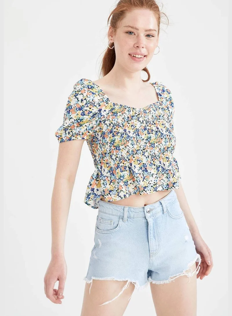 DeFacto Slim Fit Floral Patterned Short Sleeve V-Neck Blouse
