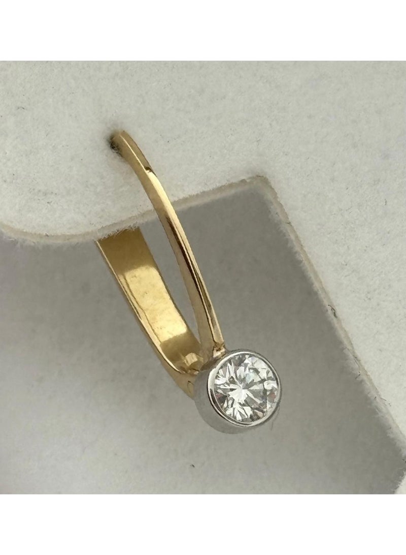 Modern Gold-Tone Solitaire Earrings – Elegant Round-Cut Crystal Bezel-Set Hook Dangles for Women