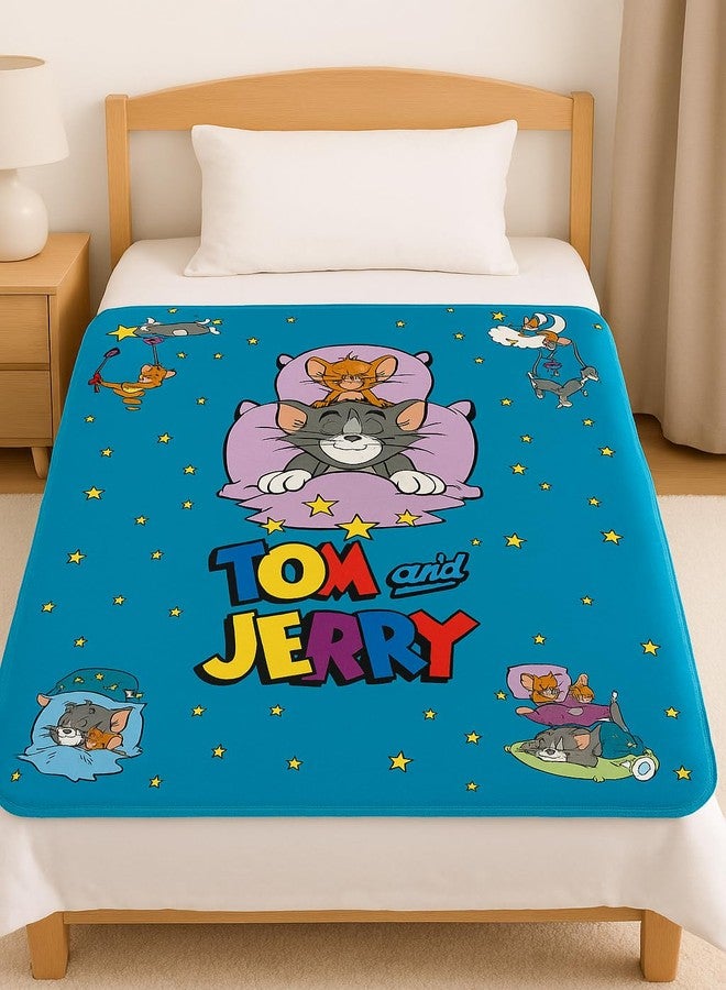 CUTEABLY Tom & Jerry Baby Blanket, 110x110 cm, Super Soft Reversible, Skin-Friendly, Breathable - Image 5
