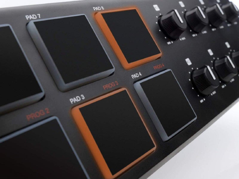 Akai Professional LPD8 Ultra-Portable USB Pad Controller for Laptops - Image 4