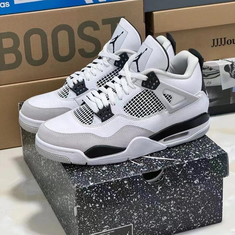 Putian Shoe Factory Direct Supply of Aj4 Midnight Blue, Electric Yellow, White Cement, Jordan 4 Black Cat Men''s and Women''s Sports Basketball Shoes - Image 3