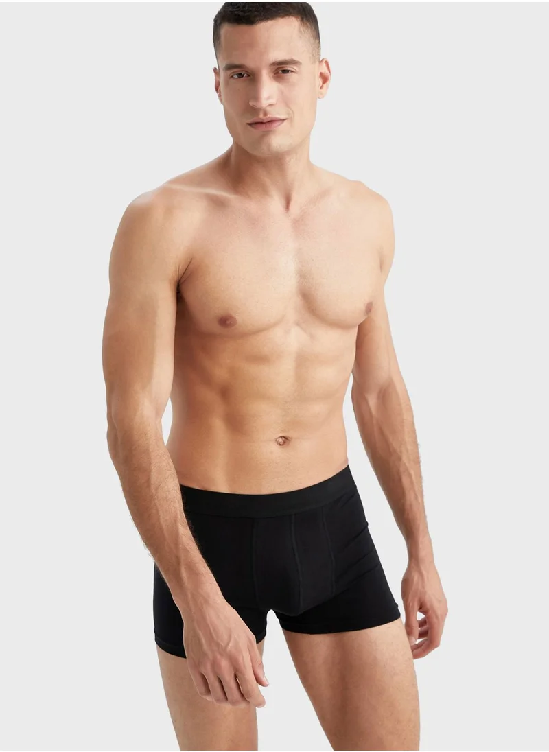 DeFacto Essential Trunks