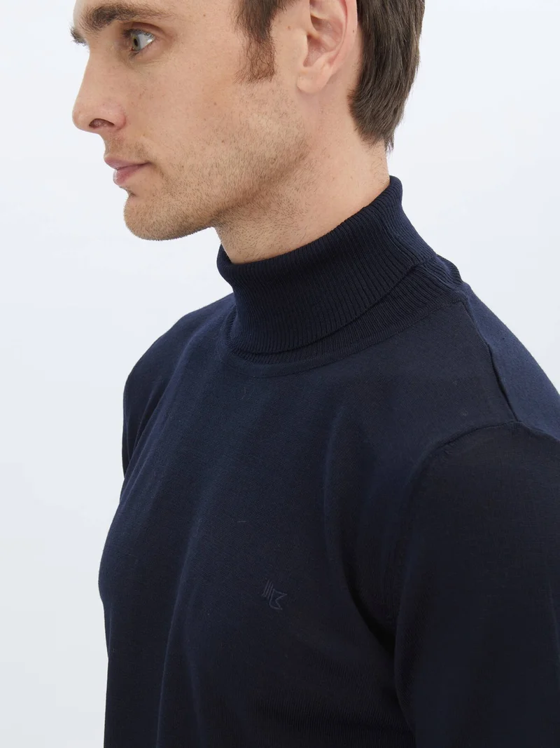 كيب Navy Blue Full Turtleneck Wool Blend Sweater