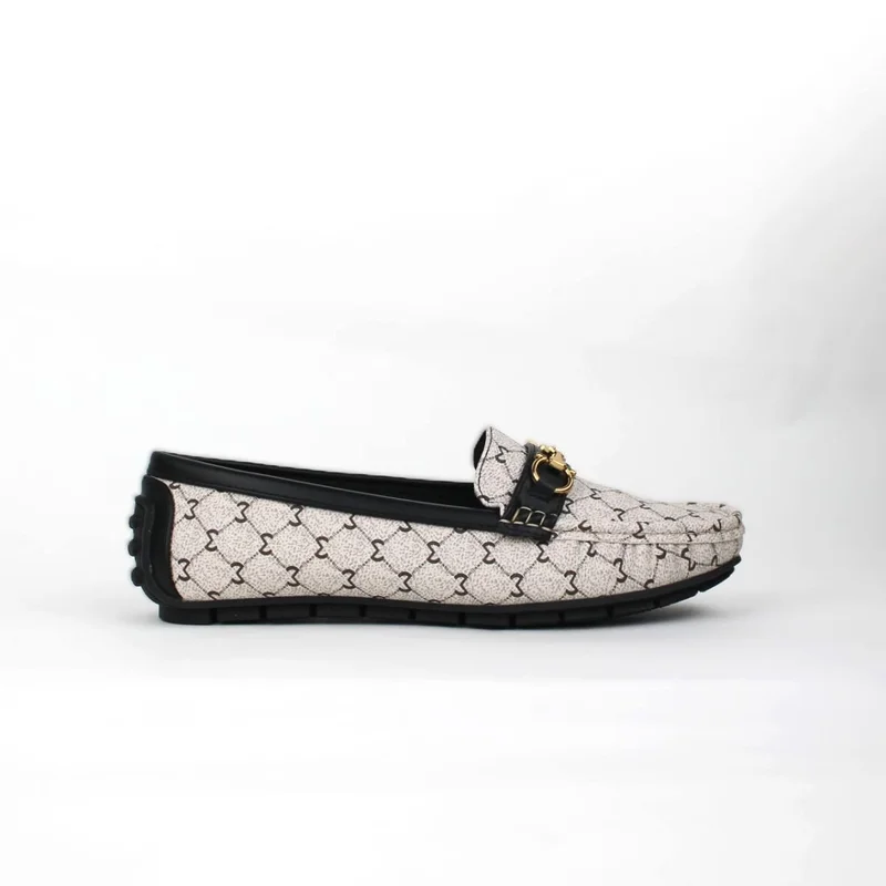 ميلانو مييرا لوفرز وموكاسين