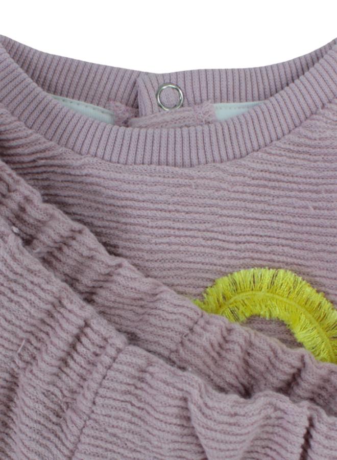 بمبيلو طقم قطعتين قطني للبنات الصغار – وردي باهت مع تصميم "شارك العناق المثالي" - Image 3