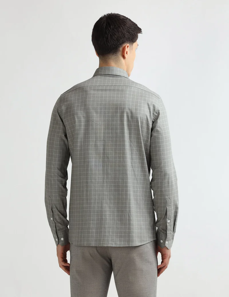 Arrow Green Manhattan Slim Fit Shirt for Men | Best Price UAE