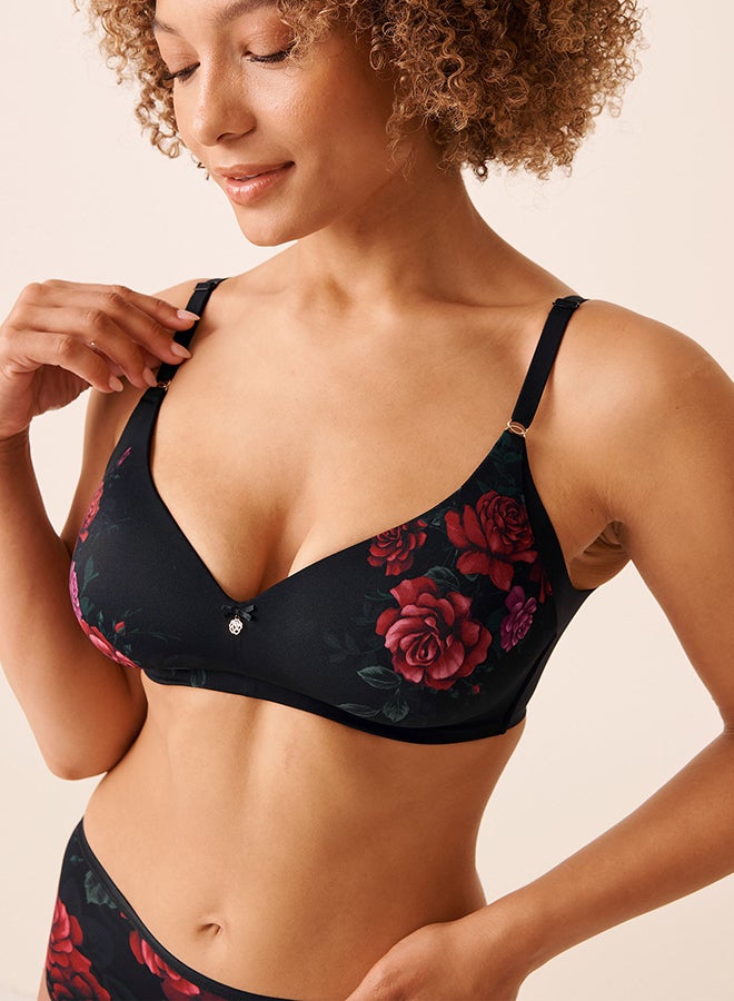 La Vie en Rose Lightly Lined Wireless Sleek Back Bra - Image 4