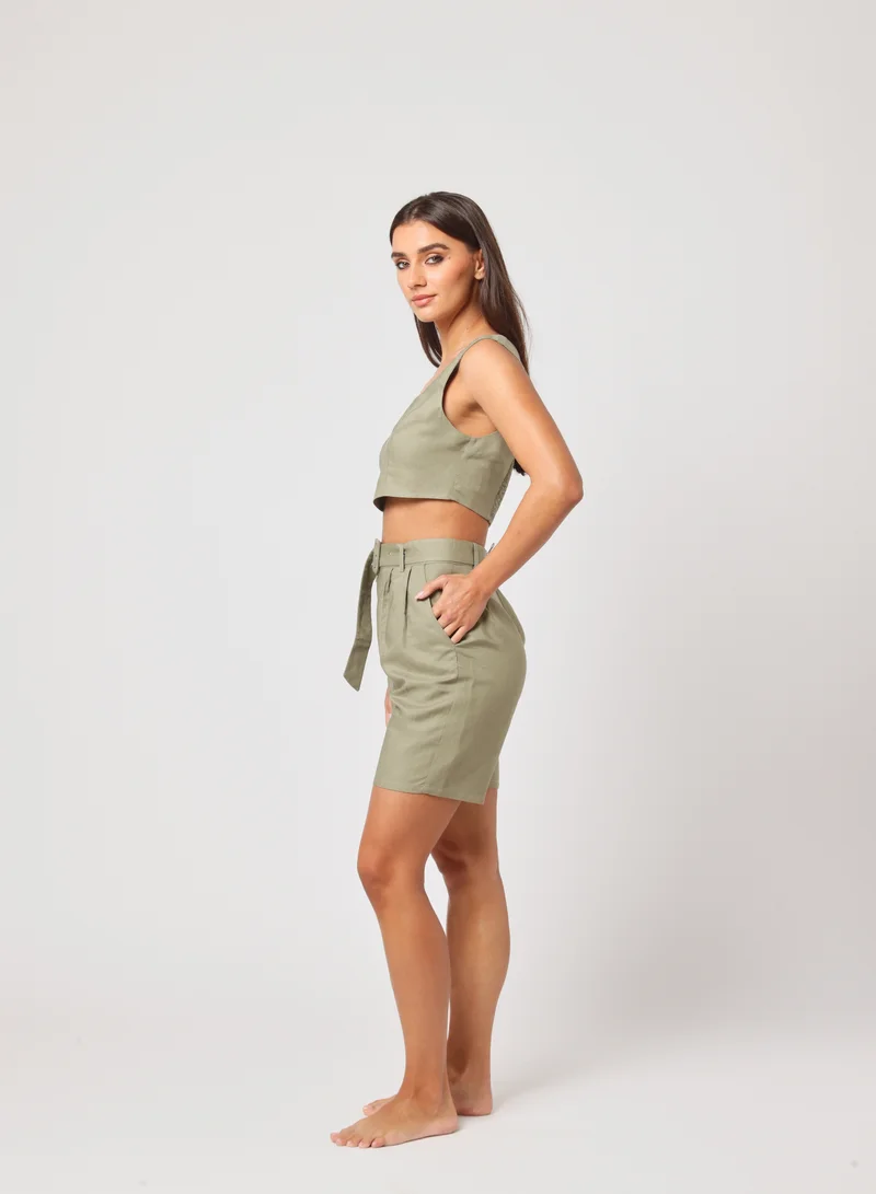 Ashita Fernandes Cropped &amp; Flattering Fit Top