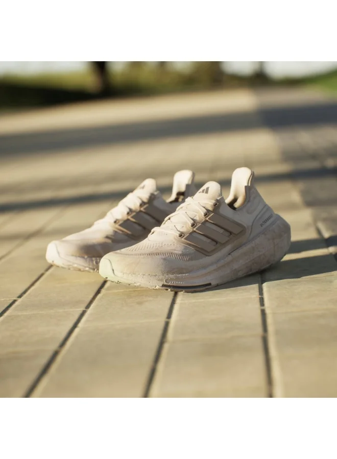 adidas ULTRABOOST LIGHT W