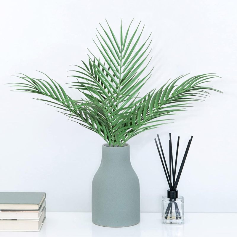 Artificial Palm Leaves: Green Faux Palm Leaves - Realistic Tropical Green Foliage Decor for Home, Party, Event And Palm Sunday Decor - Image 4