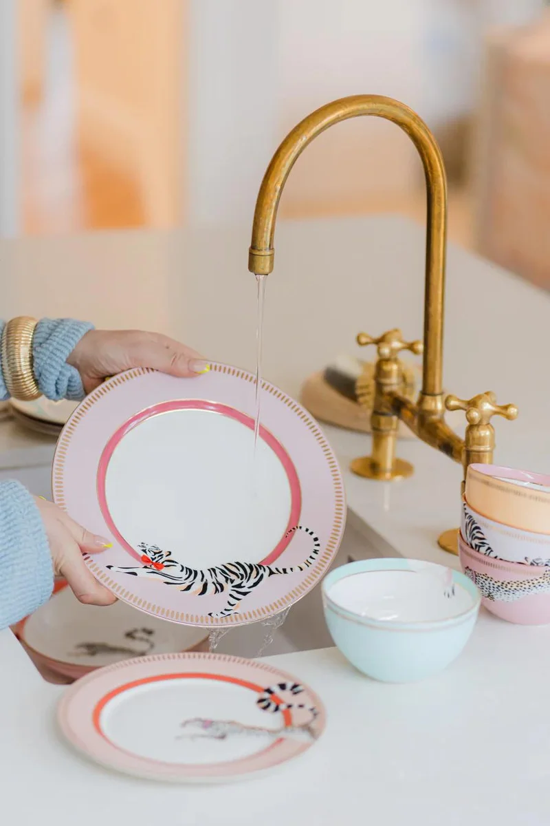 YVONNE ELLEN Set Of 4 Animal Dinner Plates