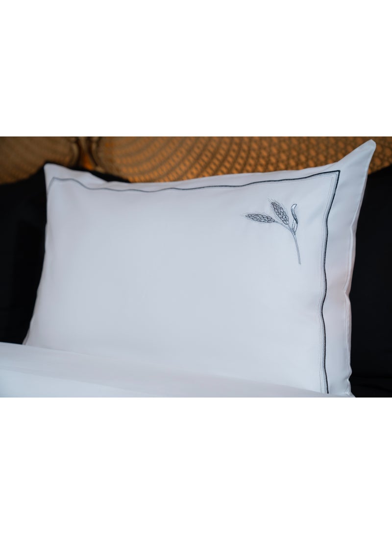 تى ام هوم طقم مفروشات Sanabil من TM Home – 3 قطع – قطن مصري فاخر 100% بعدد 600 خيط – تطريز مستوحى من سنابل القمح بـ250,000 غرزة - Image 4