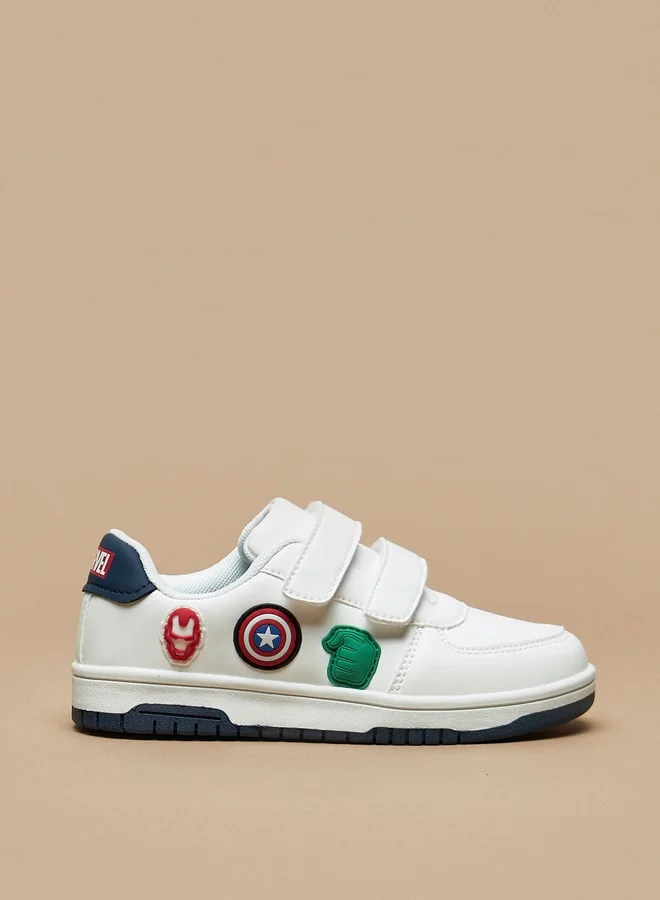 مارفل Boys Avengers Accent Sneakers with Hook and Loop Closure