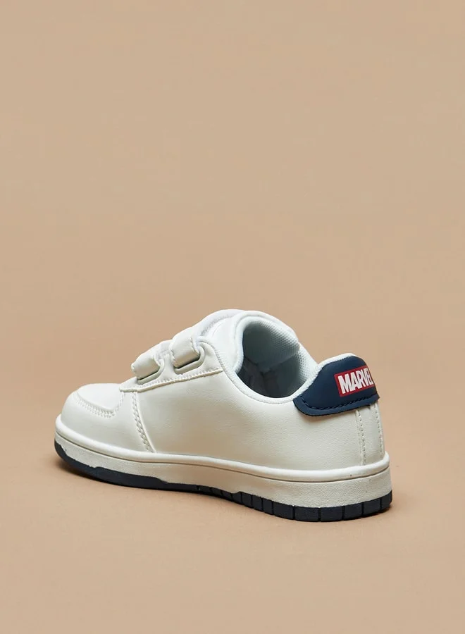 مارفل Boys Avengers Accent Sneakers with Hook and Loop Closure