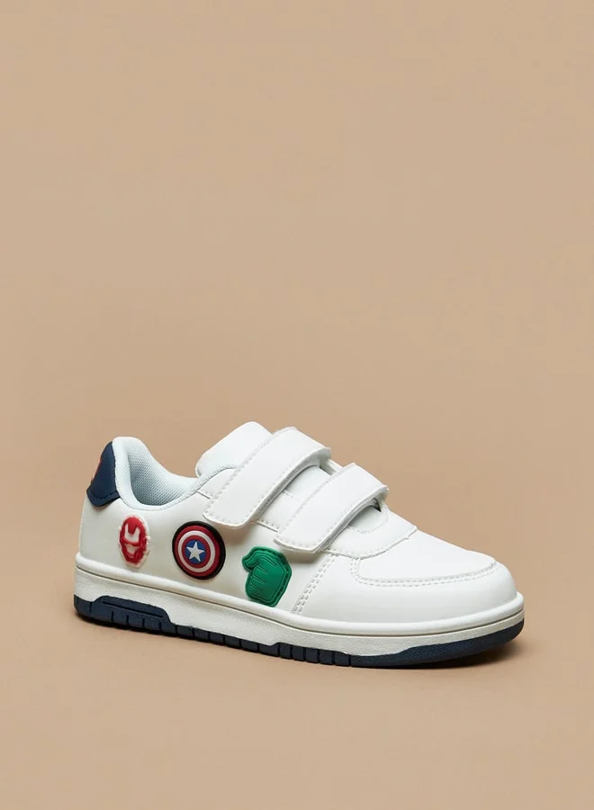 مارفل Boys Avengers Accent Sneakers with Hook and Loop Closure