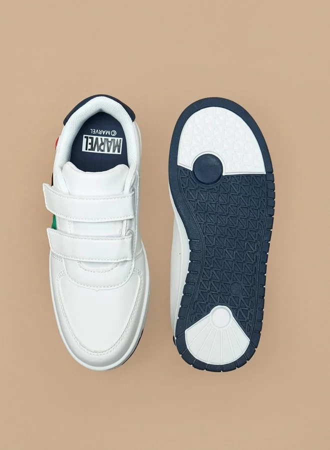 مارفل Boys Avengers Accent Sneakers with Hook and Loop Closure